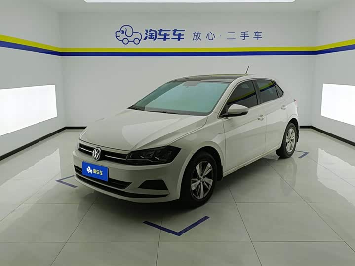 Фото 1 - Volkswagen Polo