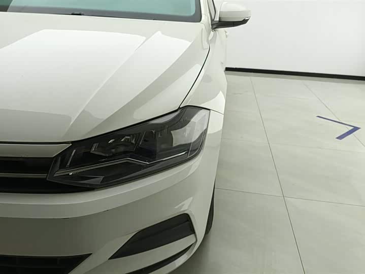 Фото 4 - Volkswagen Polo