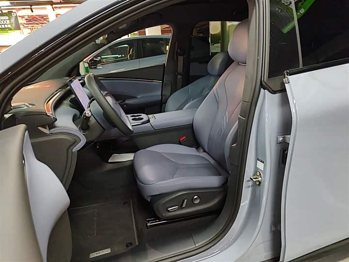 Фото 15 - XPeng G7