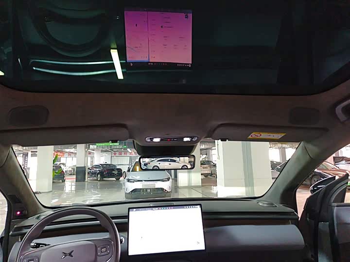 Фото 18 - XPeng G7