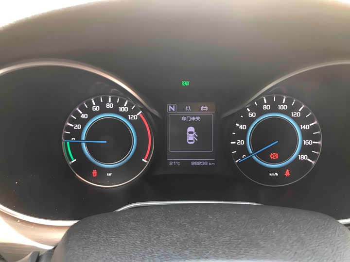 Фото 15 - Changan Eado EV