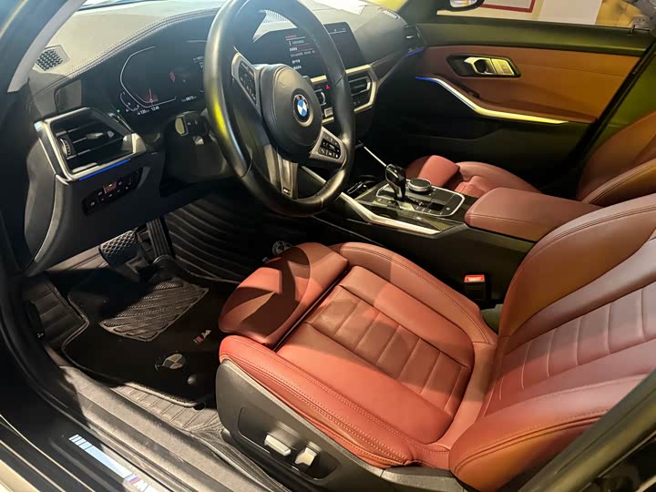 Фото 12 - BMW 3 Series