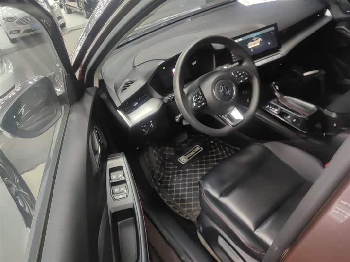 Фото 16 - MG Motor 5