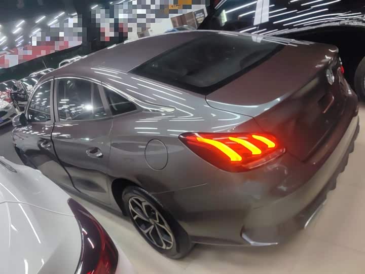 Фото 5 - MG Motor 5