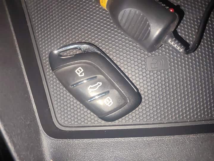 Фото 9 - MG Motor 5