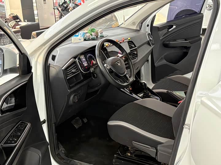 Фото 5 - Jetta VS5