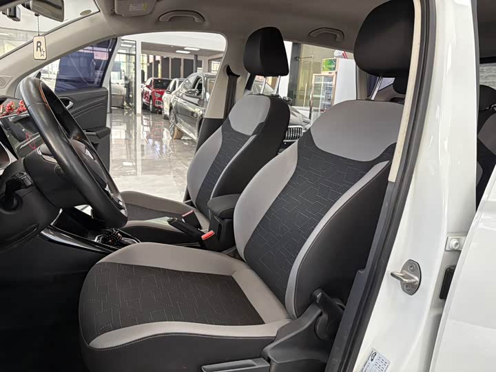 Фото 8 - Jetta VS5