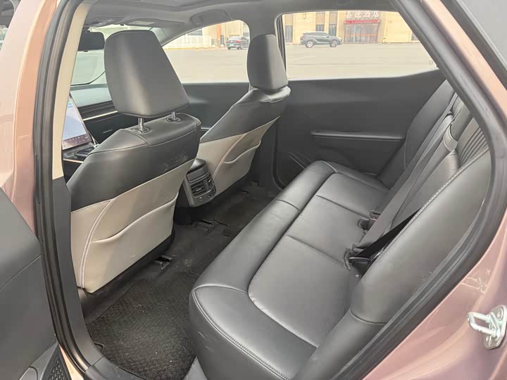 Фото 9 - Toyota bZ3