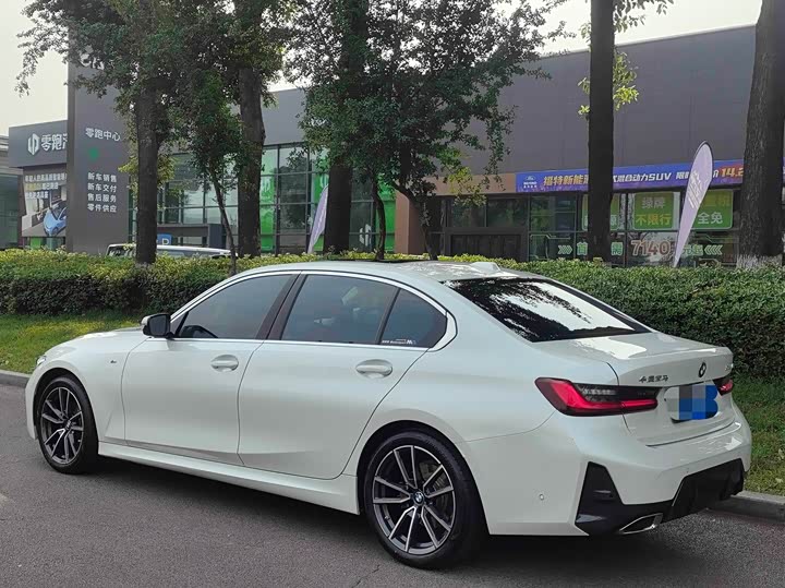 Фото 13 - BMW 3 Series