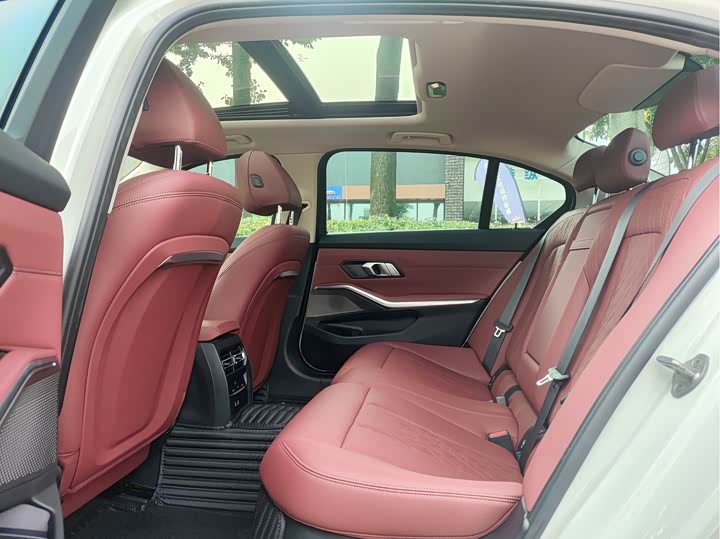 Фото 5 - BMW 3 Series