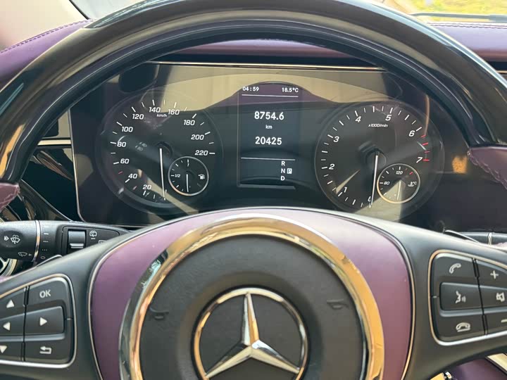 Фото 9 - Mercedes-Benz Vito