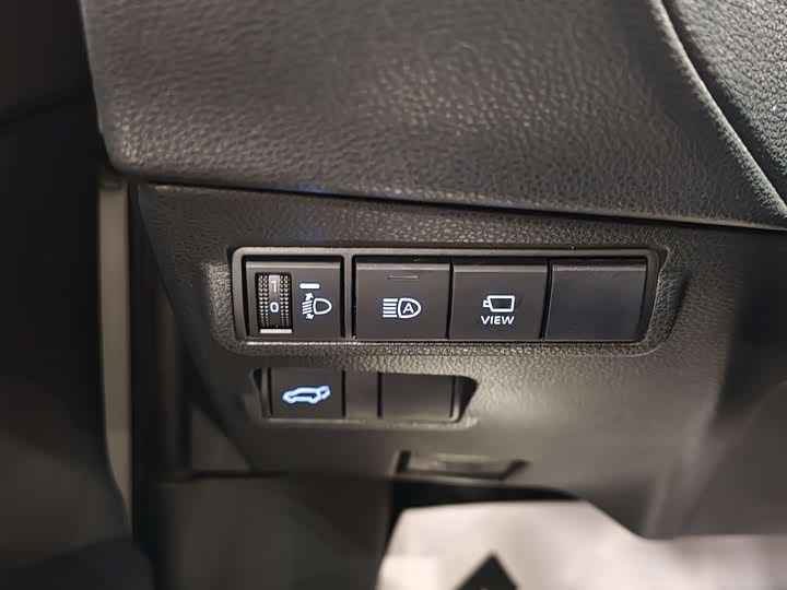 Фото 16 - Toyota Frontlander