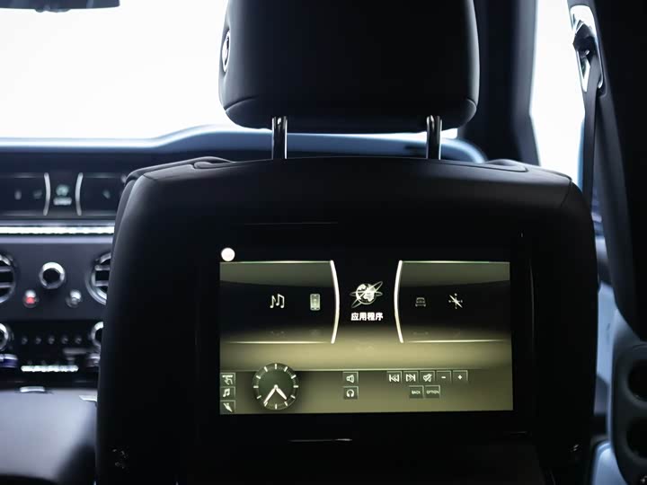 Фото 18 - Rolls-Royce Cullinan