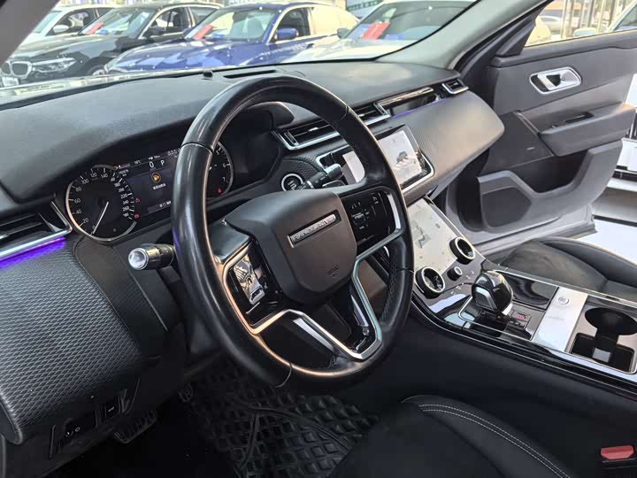 Фото 12 - Land Rover Range Rover Velar