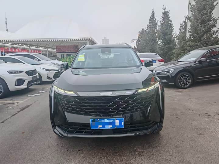 Фото 3 - Geely Atlas L