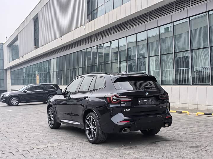 Фото 16 - BMW X3