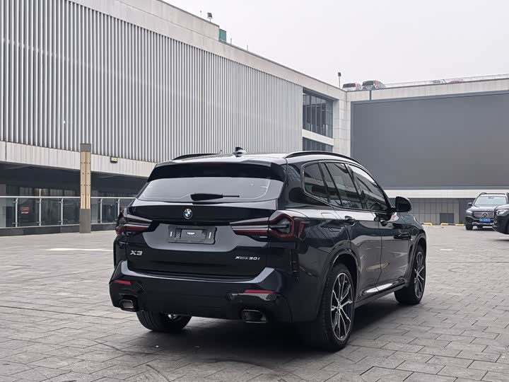 Фото 17 - BMW X3