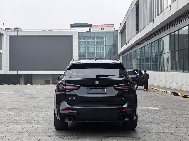 Фото 18 - BMW X3