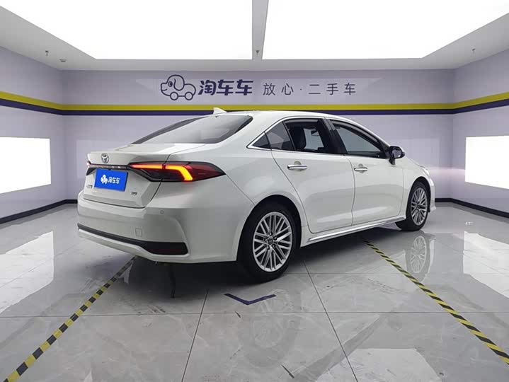 Фото 3 - Toyota Allion