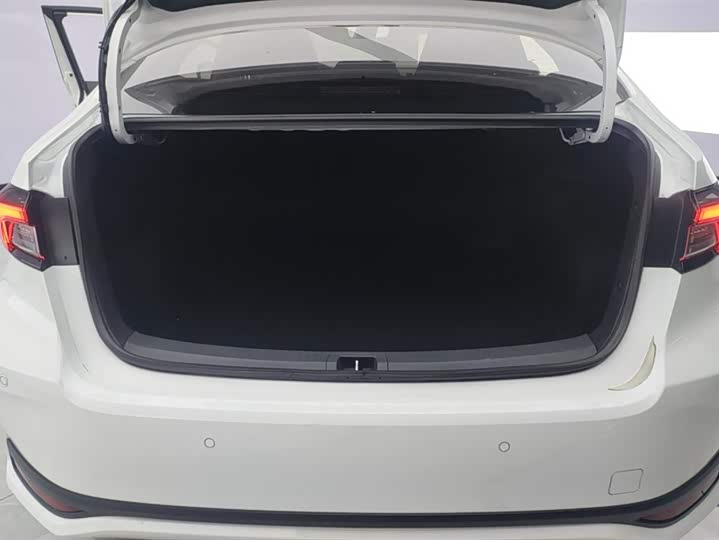 Фото 4 - Toyota Allion