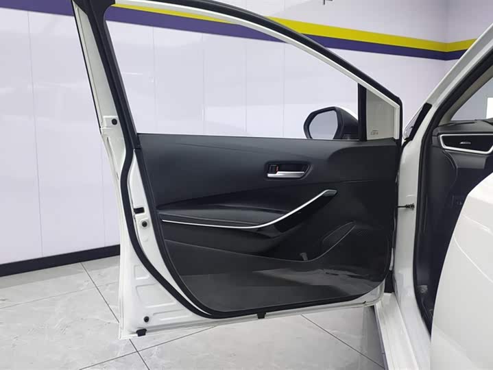 Фото 7 - Toyota Allion