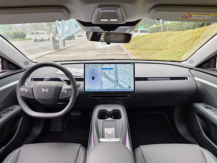 Фото 10 - XPeng Mona M03