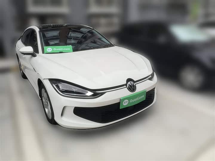 Фото 21 - Volkswagen Lamando L