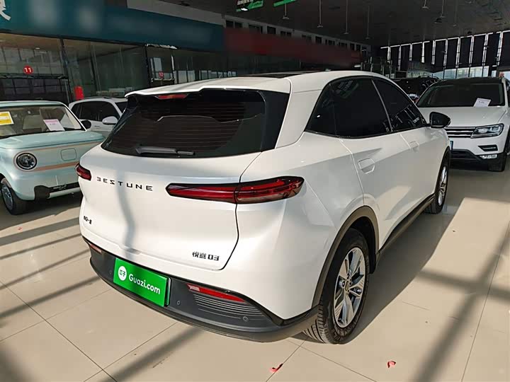 Фото 7 - Bestune 03