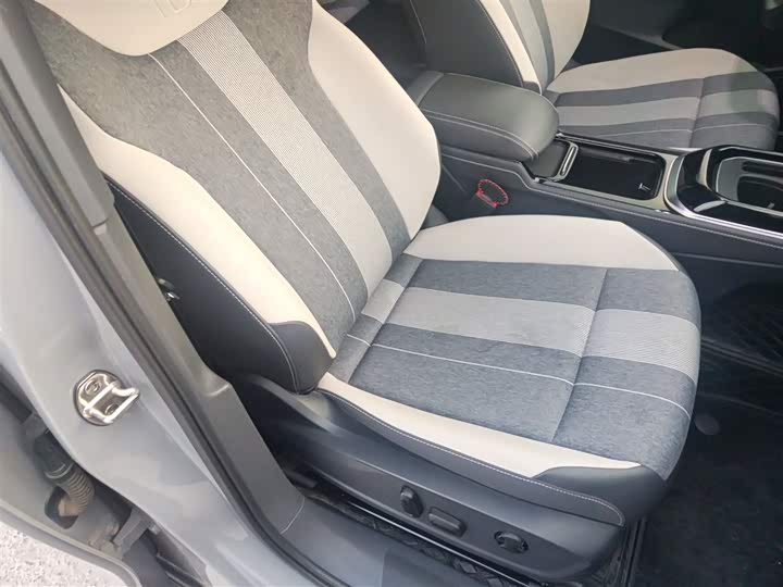 Фото 25 - Volkswagen ID.4 Crozz