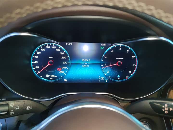 Фото 12 - Mercedes-Benz GLC-Class