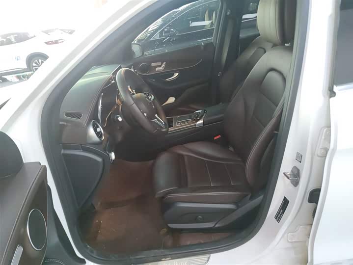 Фото 15 - Mercedes-Benz GLC-Class