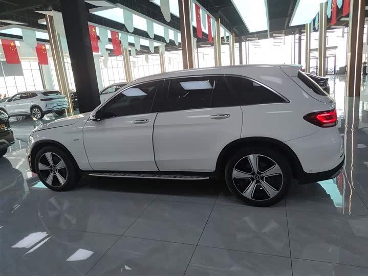 Фото 5 - Mercedes-Benz GLC-Class