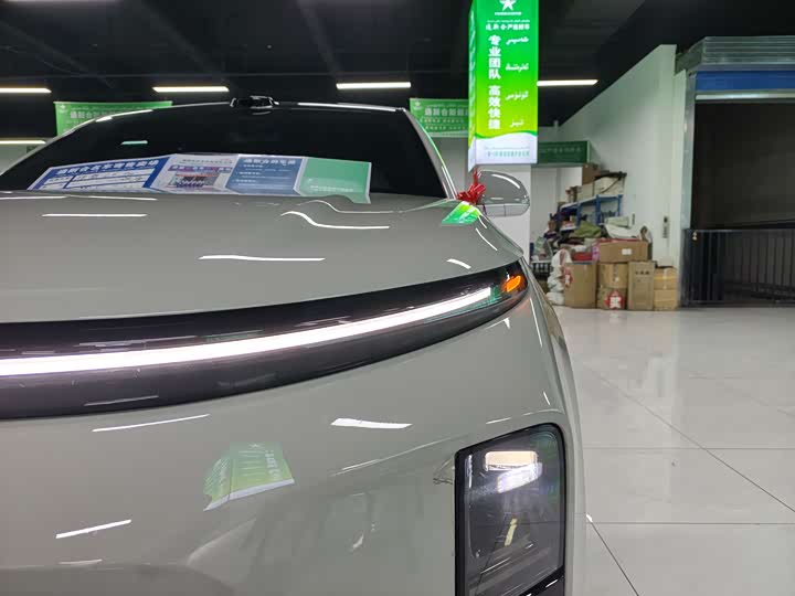 Фото 15 - LiXiang L6