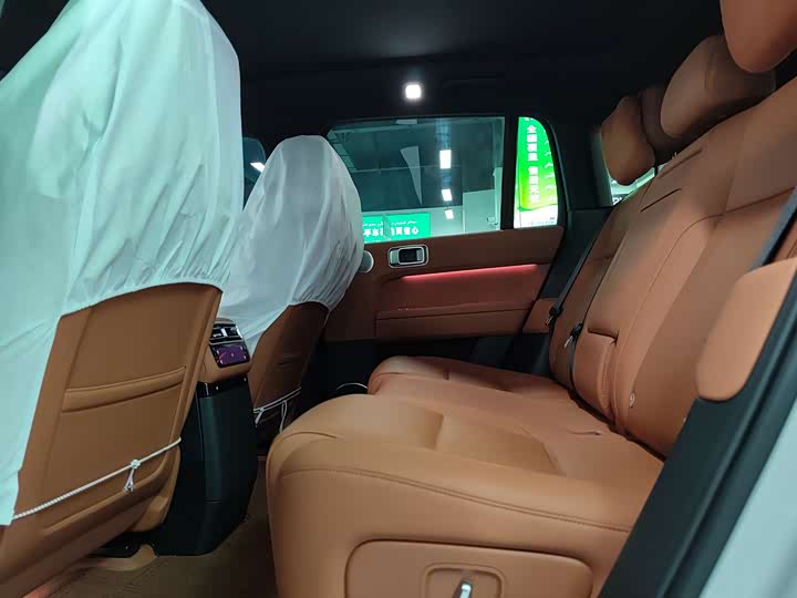 Фото 6 - LiXiang L6