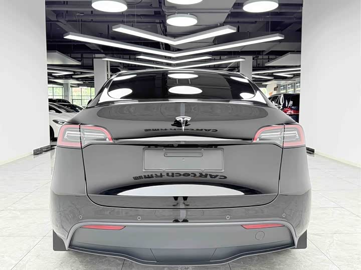 Фото 5 - Tesla Model Y