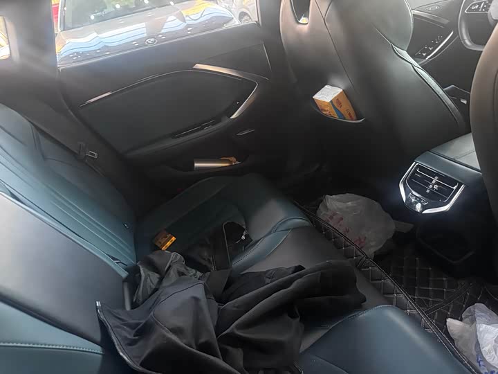 Фото 8 - MG Motor 7