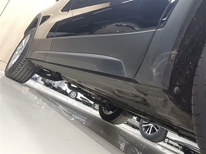 Фото 21 - Cadillac XT4