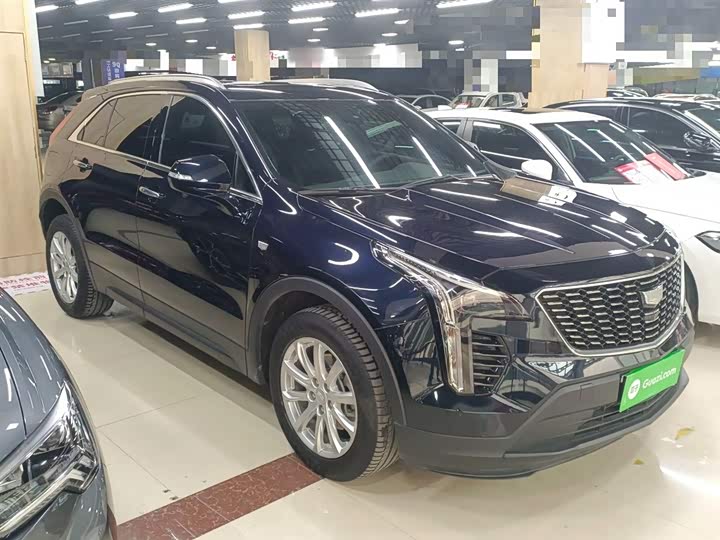 Фото 4 - Cadillac XT4