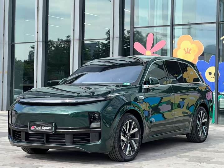 Фото 1 - LiXiang L8