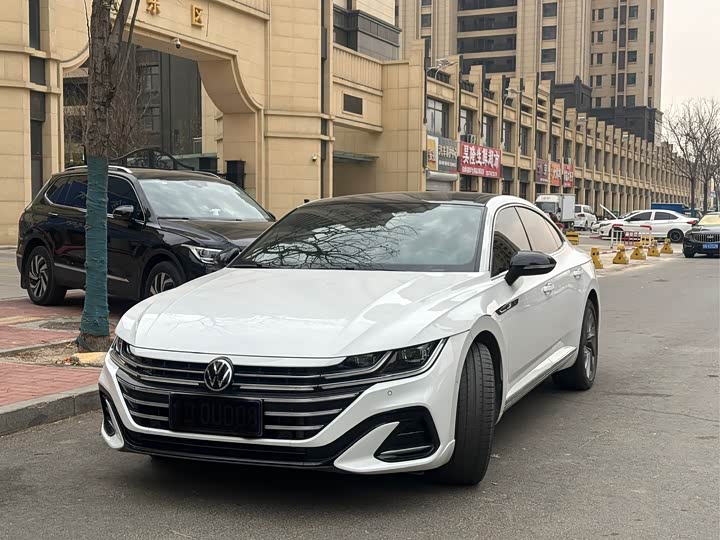 Фото 1 - Volkswagen CC