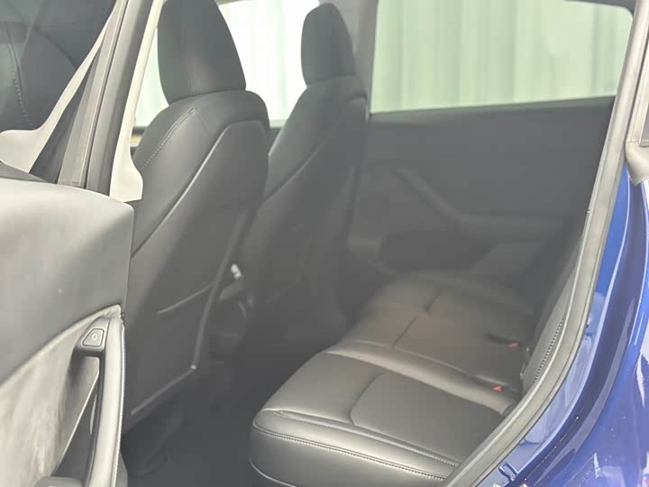 Фото 19 - Tesla Model Y