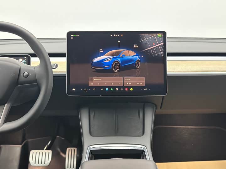 Фото 24 - Tesla Model Y
