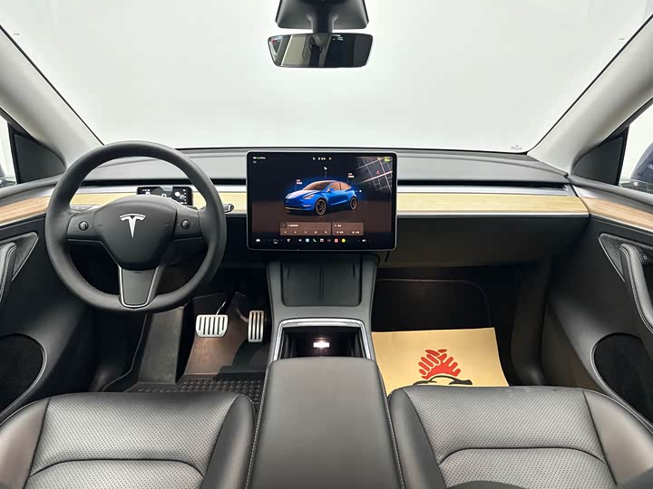 Фото 26 - Tesla Model Y