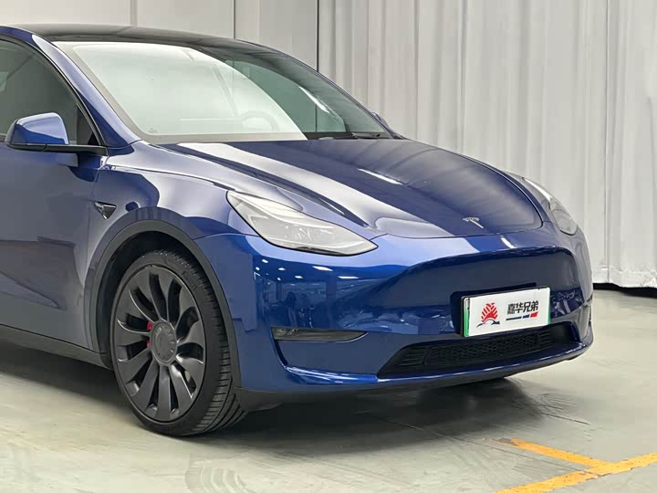 Фото 5 - Tesla Model Y