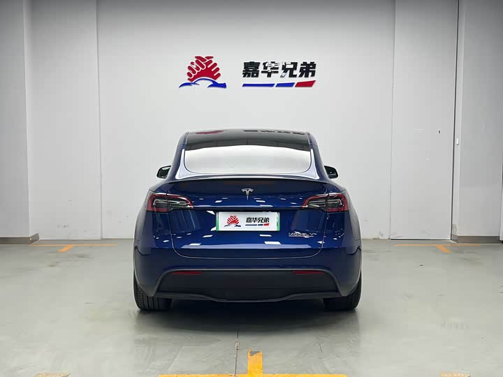 Фото 9 - Tesla Model Y