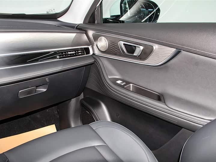 Фото 24 - Chery Tiggo 8 Pro Hybrid