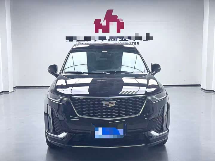 Фото 2 - Cadillac XT6