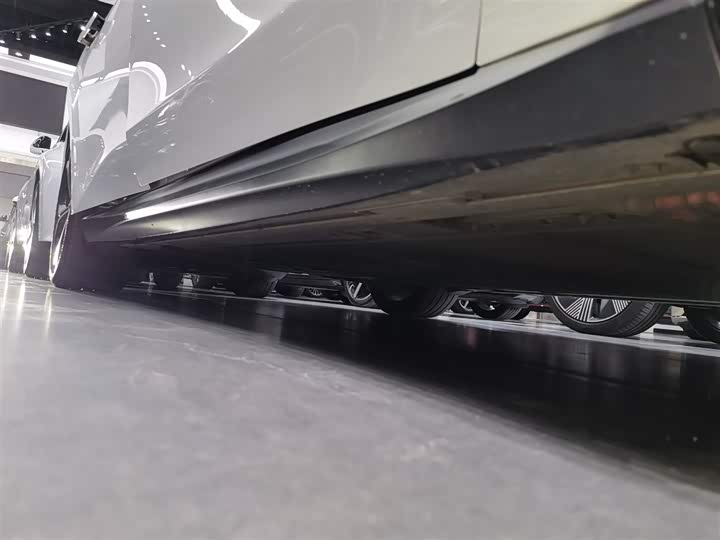 Фото 21 - Nio ET5