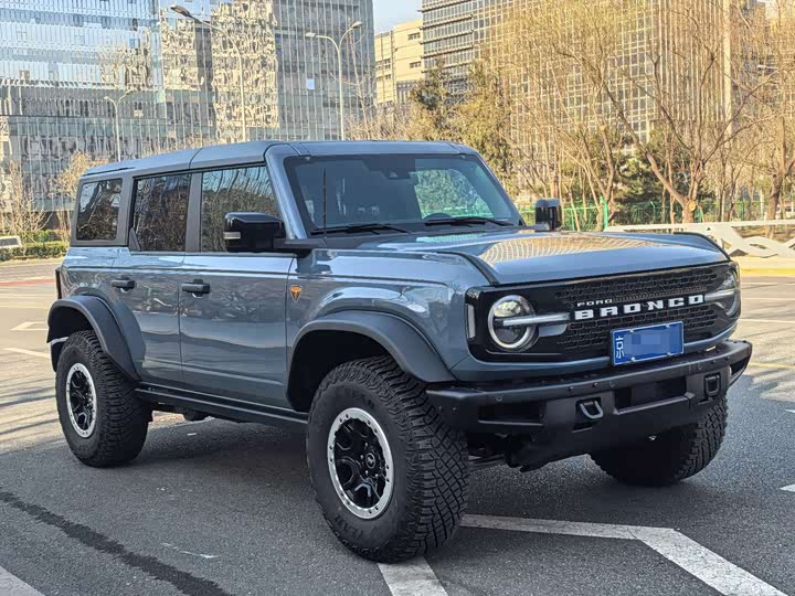 Фото 3 - Ford Bronco
