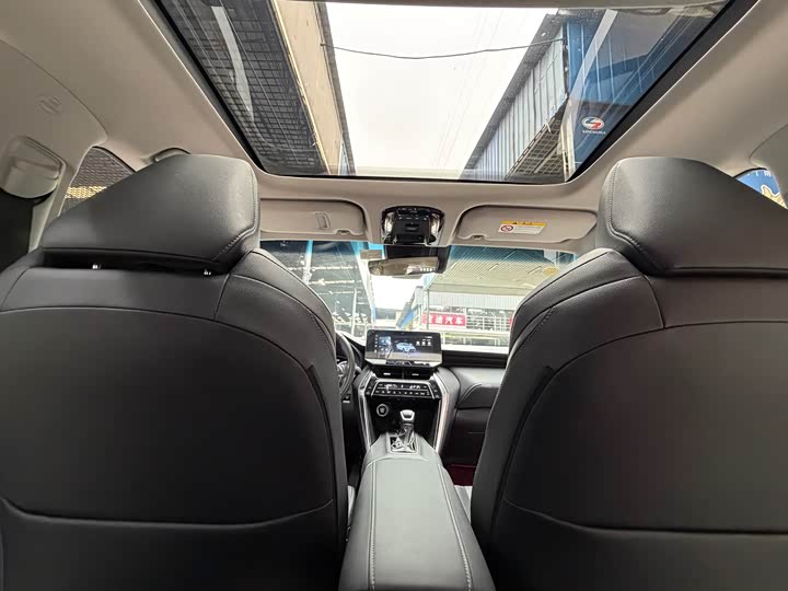 Фото 15 - Toyota Venza